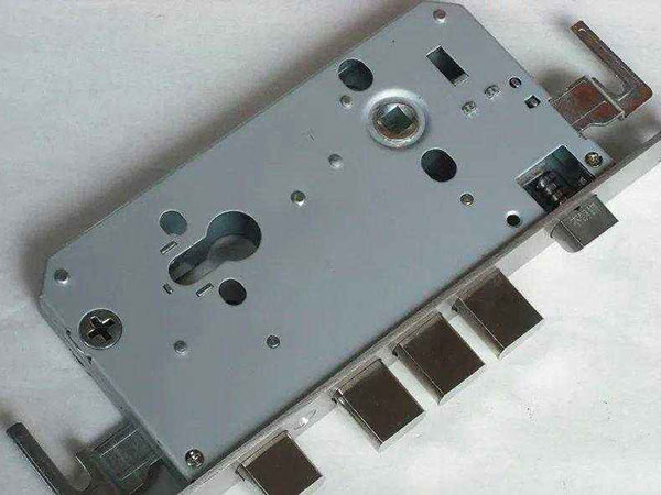 长岛24小时上门开锁公司